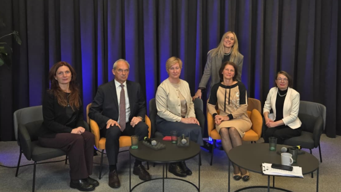 Pasākuma dalīvnieku kopīgais foto